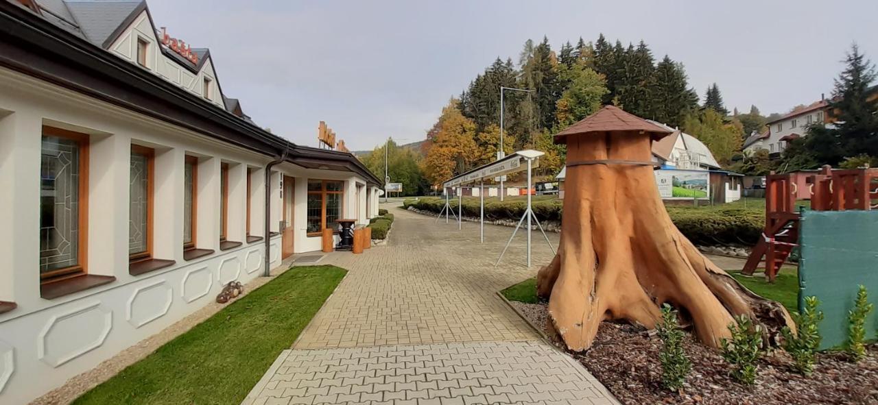 Hotel Pivovarska Basta Vrchlabí Exteriör bild